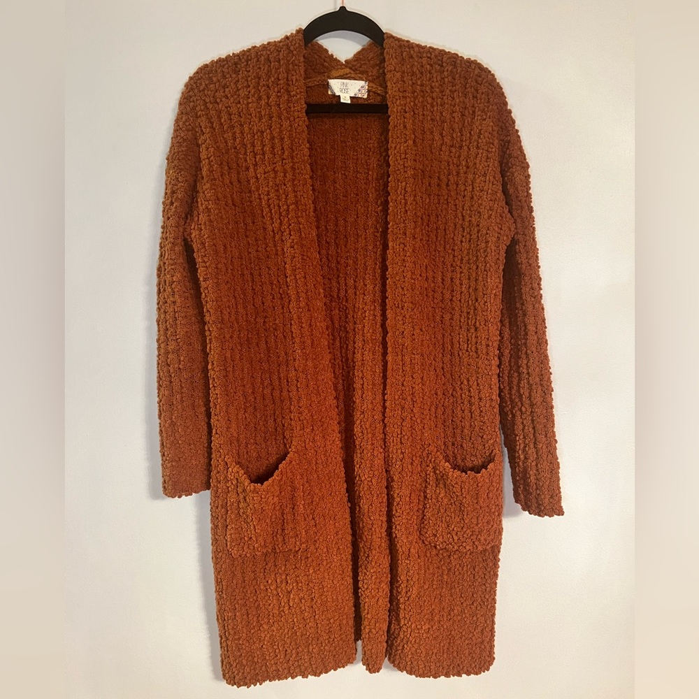 Pink Rose Rust Colored Chunky Knit Ribbed Sweater
